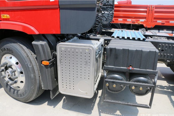 DONG FENG 36T CNG Semi Truck Custom Tractor Trailer 6x4 Pengemudi Tangan Kiri